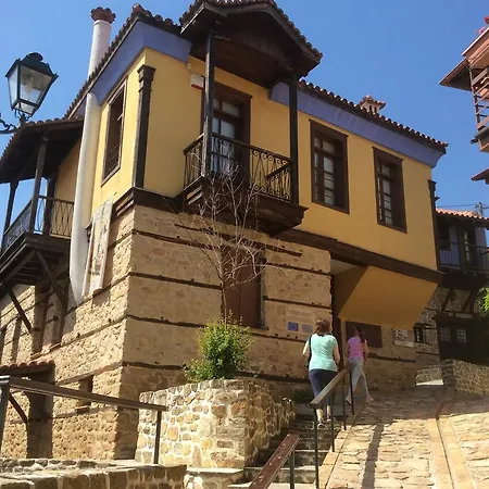 Oikia Alexandrou Traditional Herberg Arnea