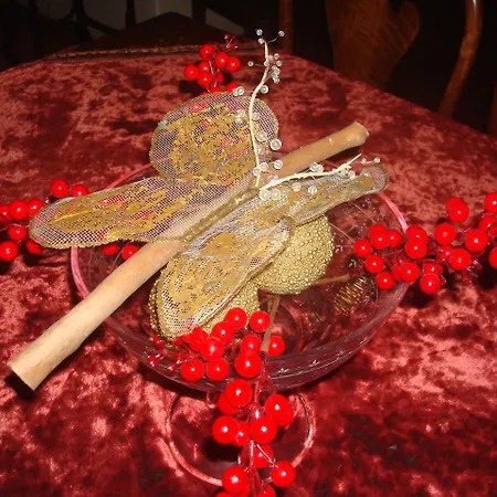 Oikia Alexandrou Traditional