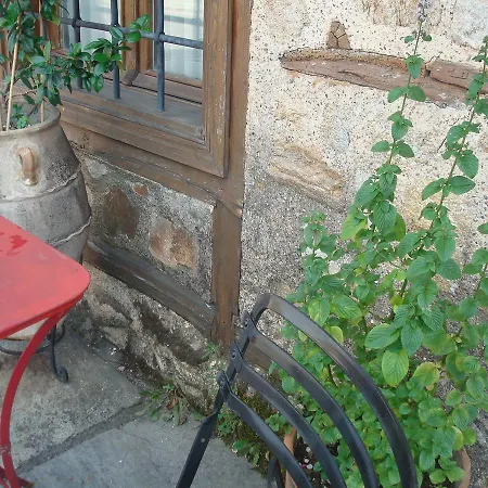 بيت ريفي Oikia Alexandrou Traditional أرنايا