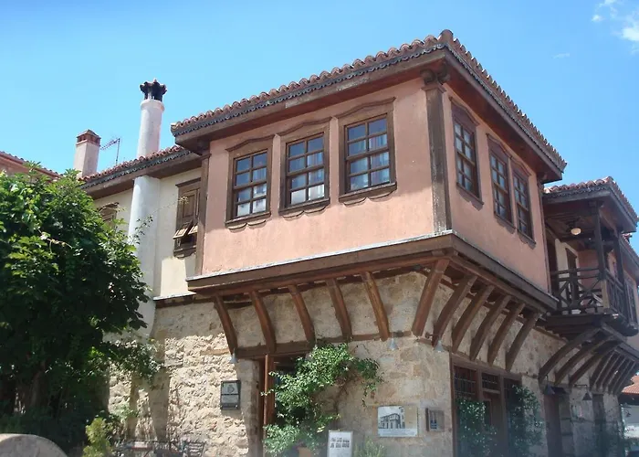 Oikia Alexandrou Traditional أرنايا