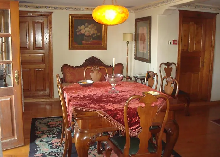 Oikia Alexandrou Traditional 宾馆 奥纳亚
